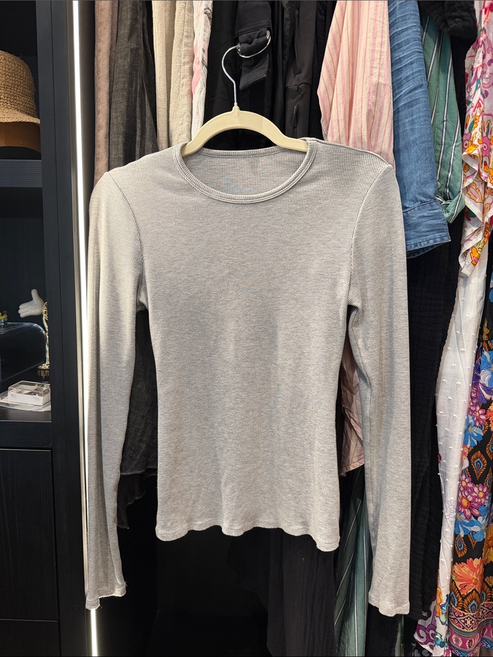 Alo long sleeve gray ribbed top Size Medium